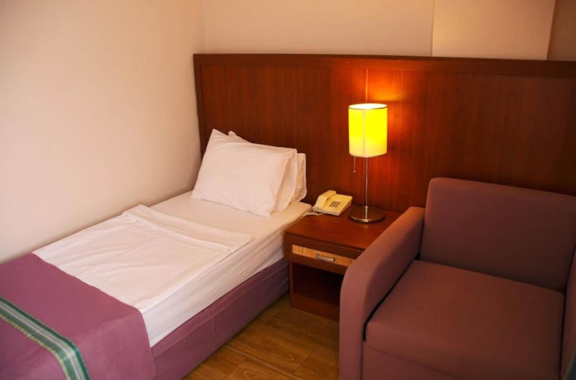 Avisos Hotel And Apartment Marmaris Exterior foto
